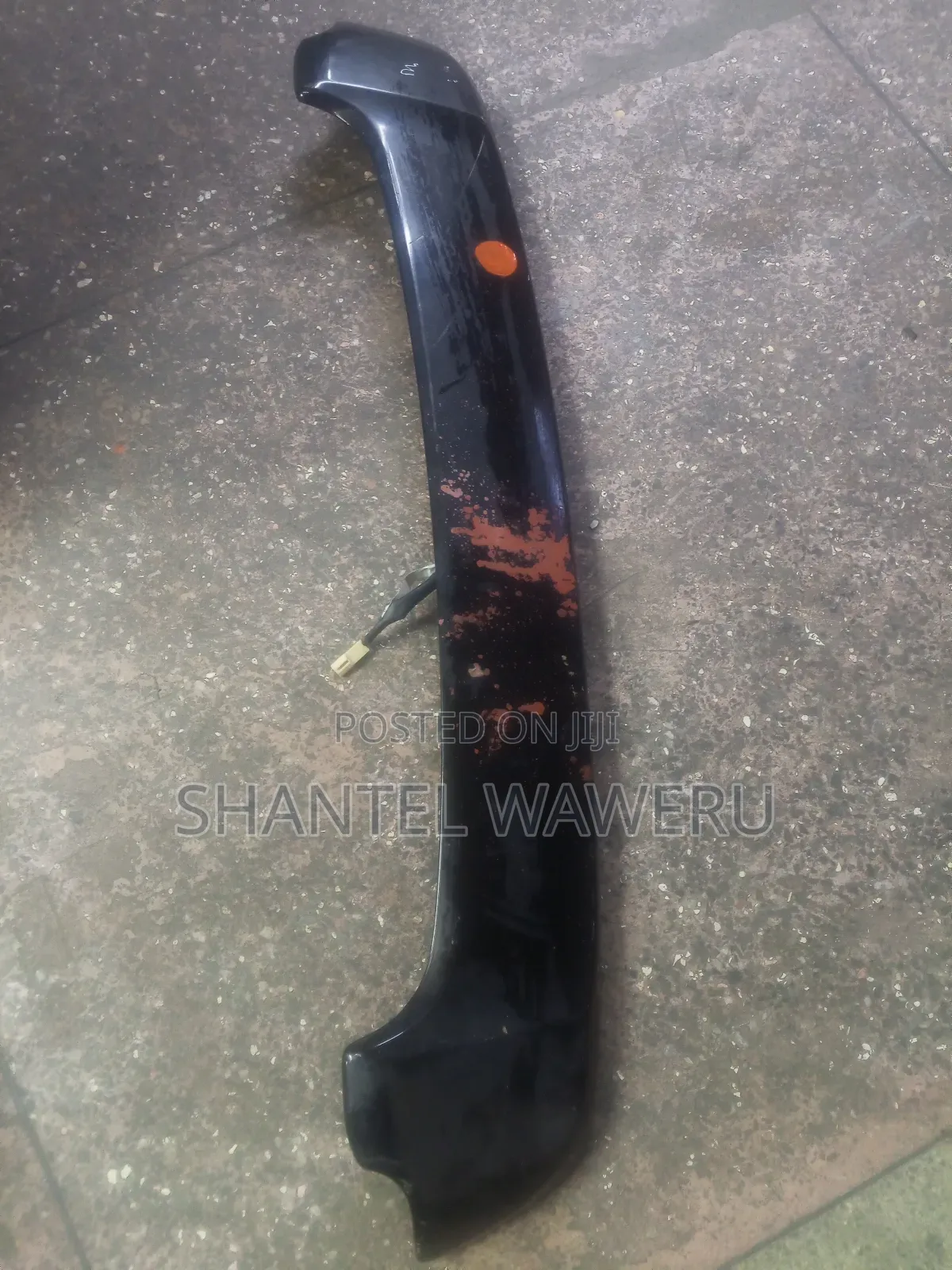 Toyota Noah/Voxy Boot Spoiler.