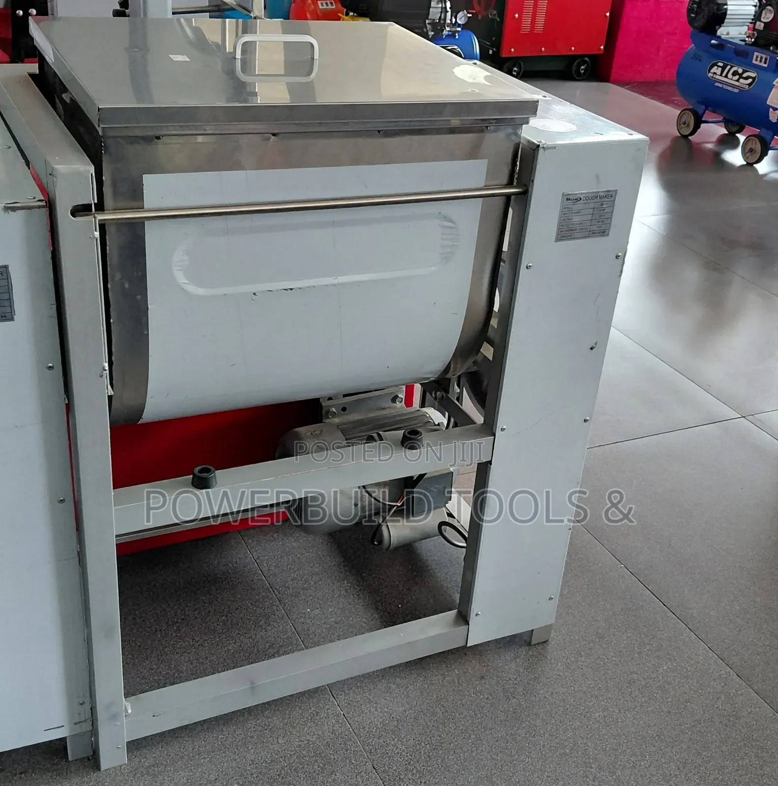 Commercial Dough Maker 15kgs With An Easy To Use Switch