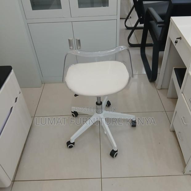 White Transparent Swivel Chair - thumbnail 2