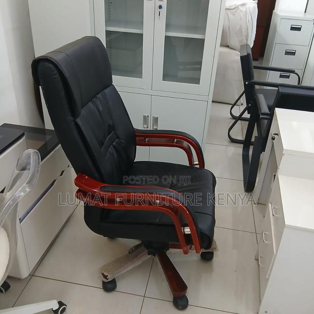 High Back Bliss Executive Office Seat - thumbnail 3