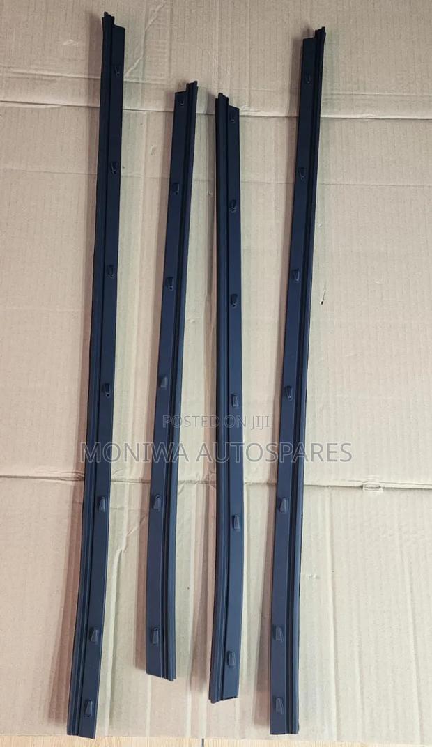 Inner Door Weather Strip Hilux Vigo - main view