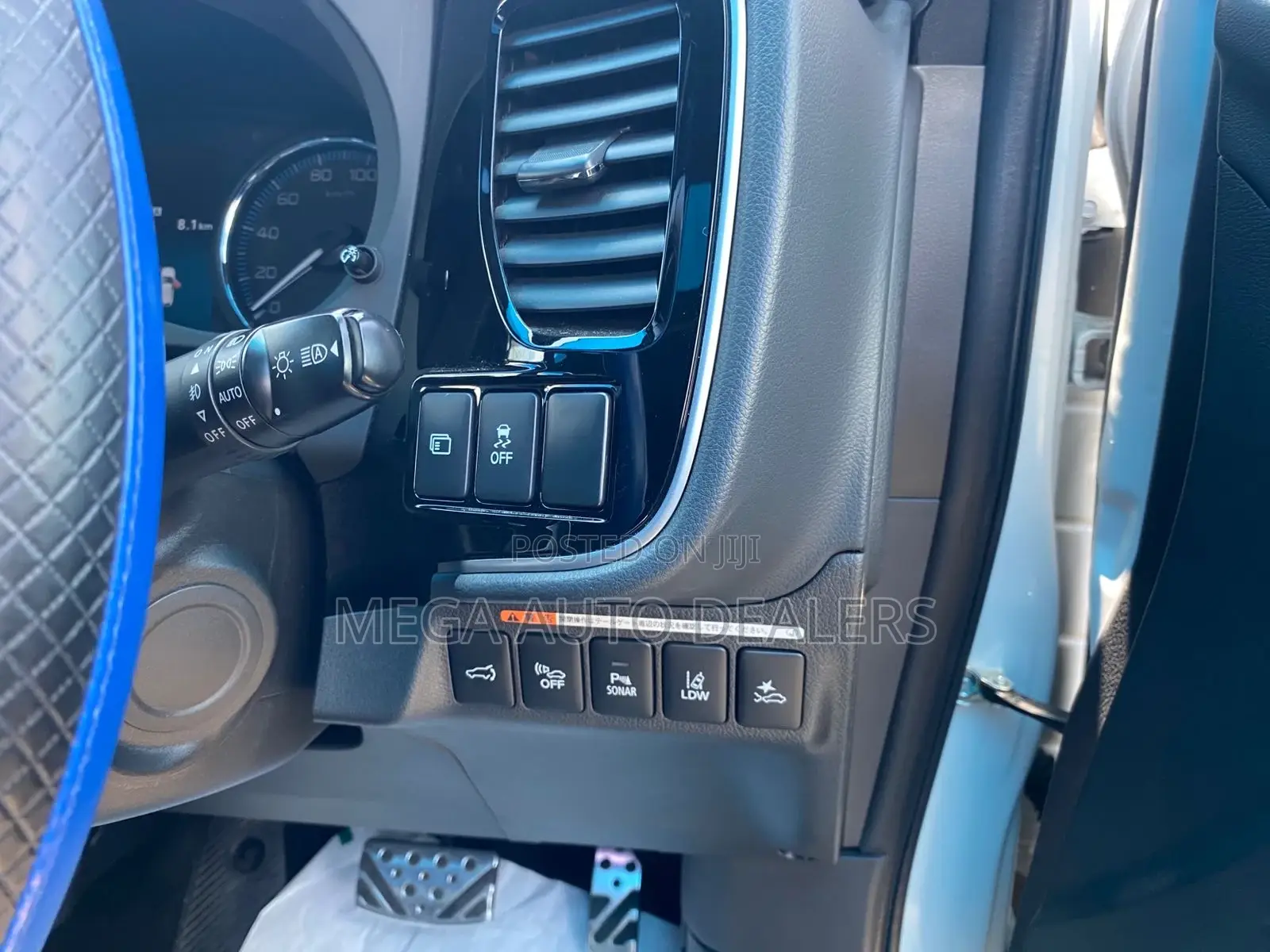 Mitsubishi Outlander 2018 White