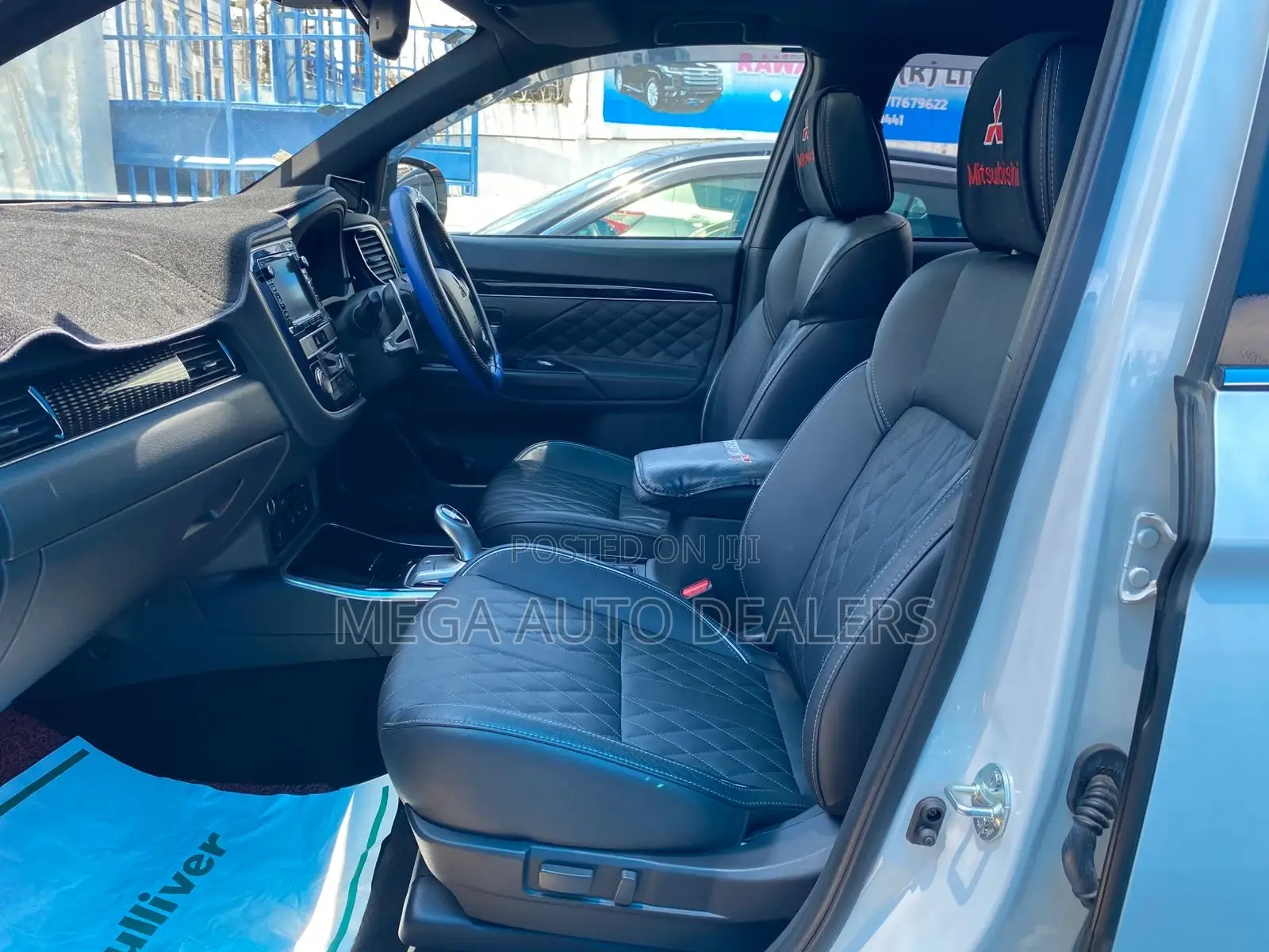 Mitsubishi Outlander 2018 White