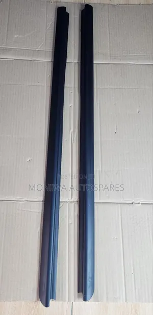 Weather Strip Toyota Hiace 7l