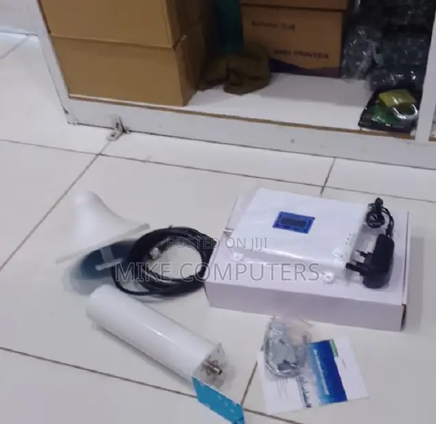 Cellular Signal Booster 2g 3g 4g Signal Booster Tri-Band