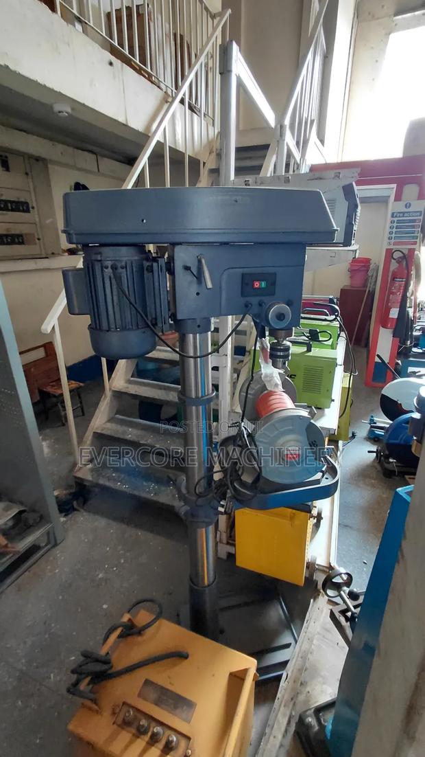Drillpress Proffesional 32mm for Heavy-Duty Performance. - main view