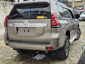 Toyota Land Cruiser Prado 2.8 2019 Brown