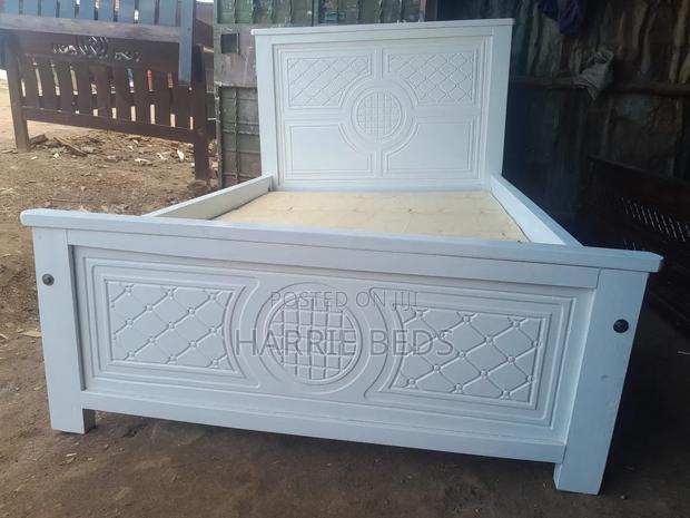 Modern New Style Bed - main view