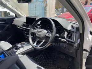 Audi Q5 2018 White