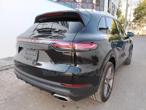 Porsche Cayenne 2019 Black