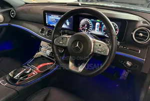Mercedes-Benz E200 2019 Black