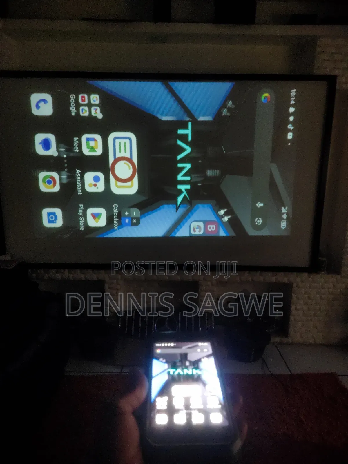 Tank 4 Pro Projector Phone
