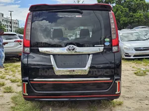Toyota Noah 2.0 FWD (6 Seater) 2018 Black