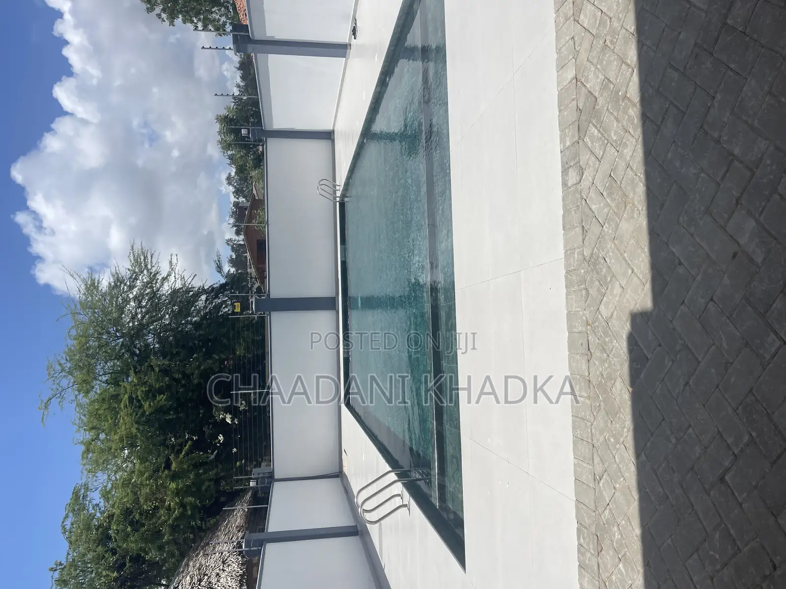 Modern 1 Bedroom Apartment in Nyali With Swimming Pool