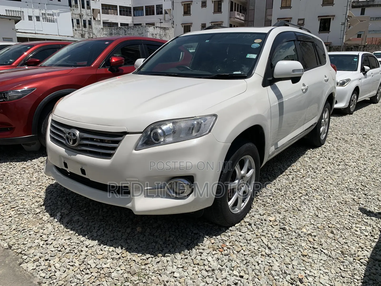 Toyota Vanguard 2018 White