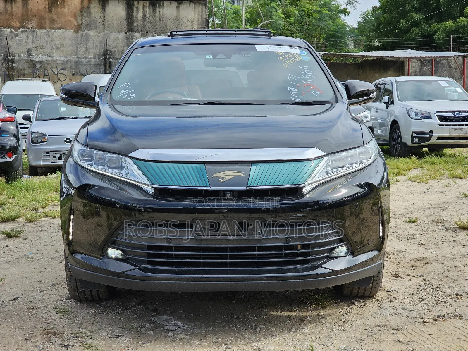 Toyota Harrier 2.0 2019 Black
