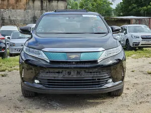 Toyota Harrier 2.0 2019 Black
