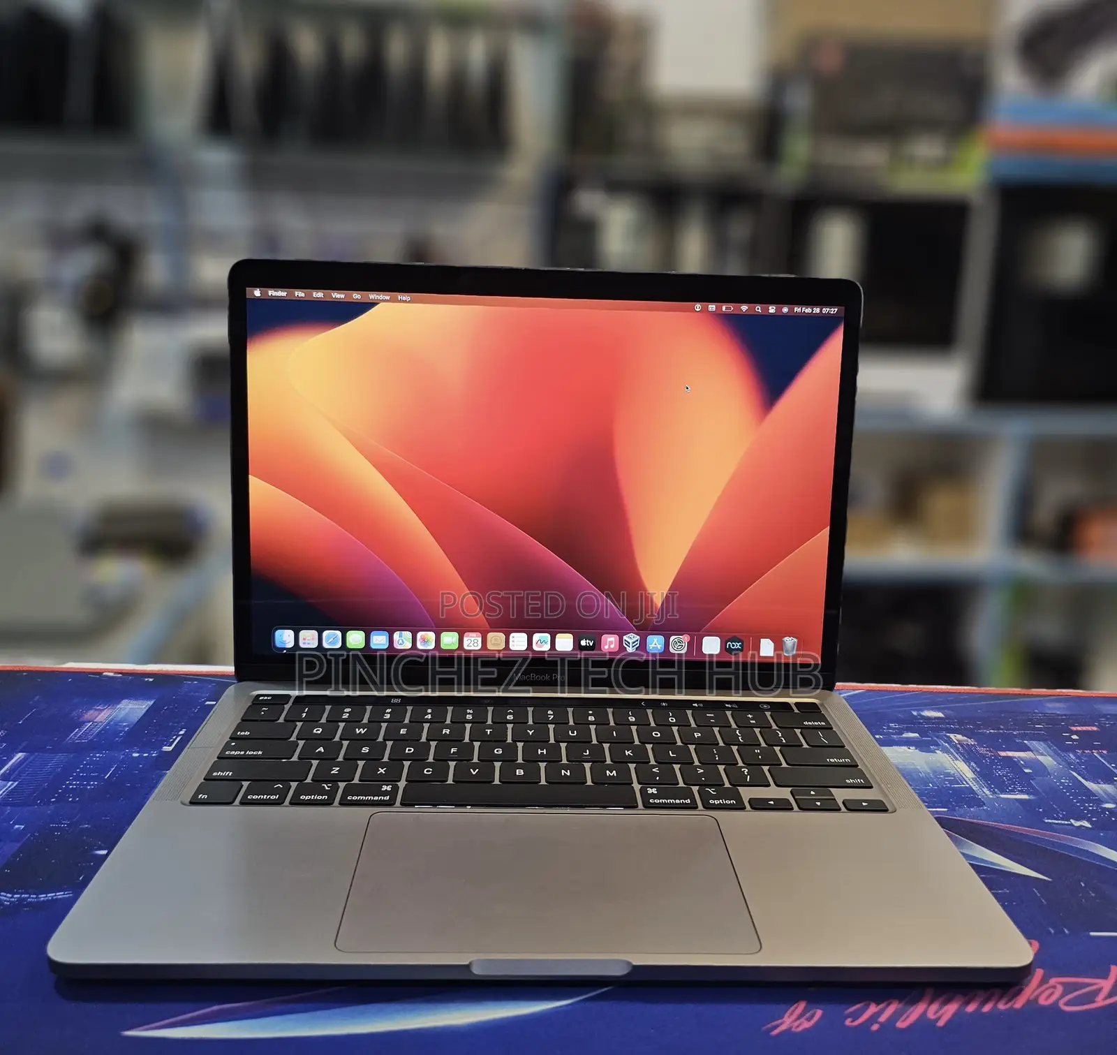 Laptop Apple MacBook Pro 2020 32GB Intel Core I7 SSD 4T