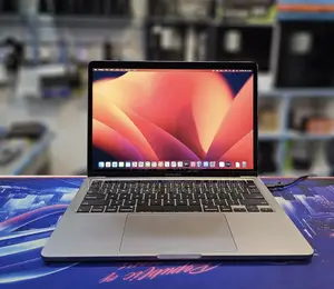 Laptop Apple MacBook Pro 2020 32GB Intel Core I7 SSD 4T