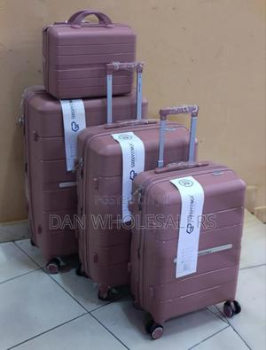 *4 in 1 Luxurious Unbreakable Suitcase* - thumbnail 2