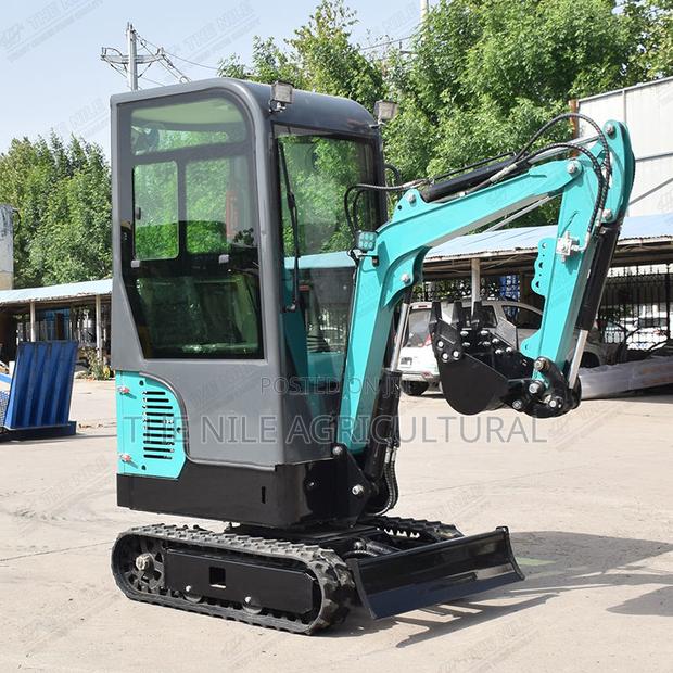 Multi-Functional Tracked Excavator With Accessories for Sale in Kenya. - main view