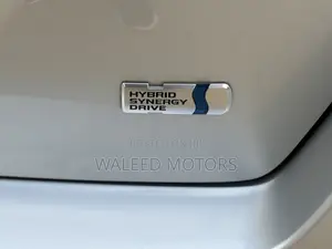 Toyota Corolla Fielder 2020 Silver
