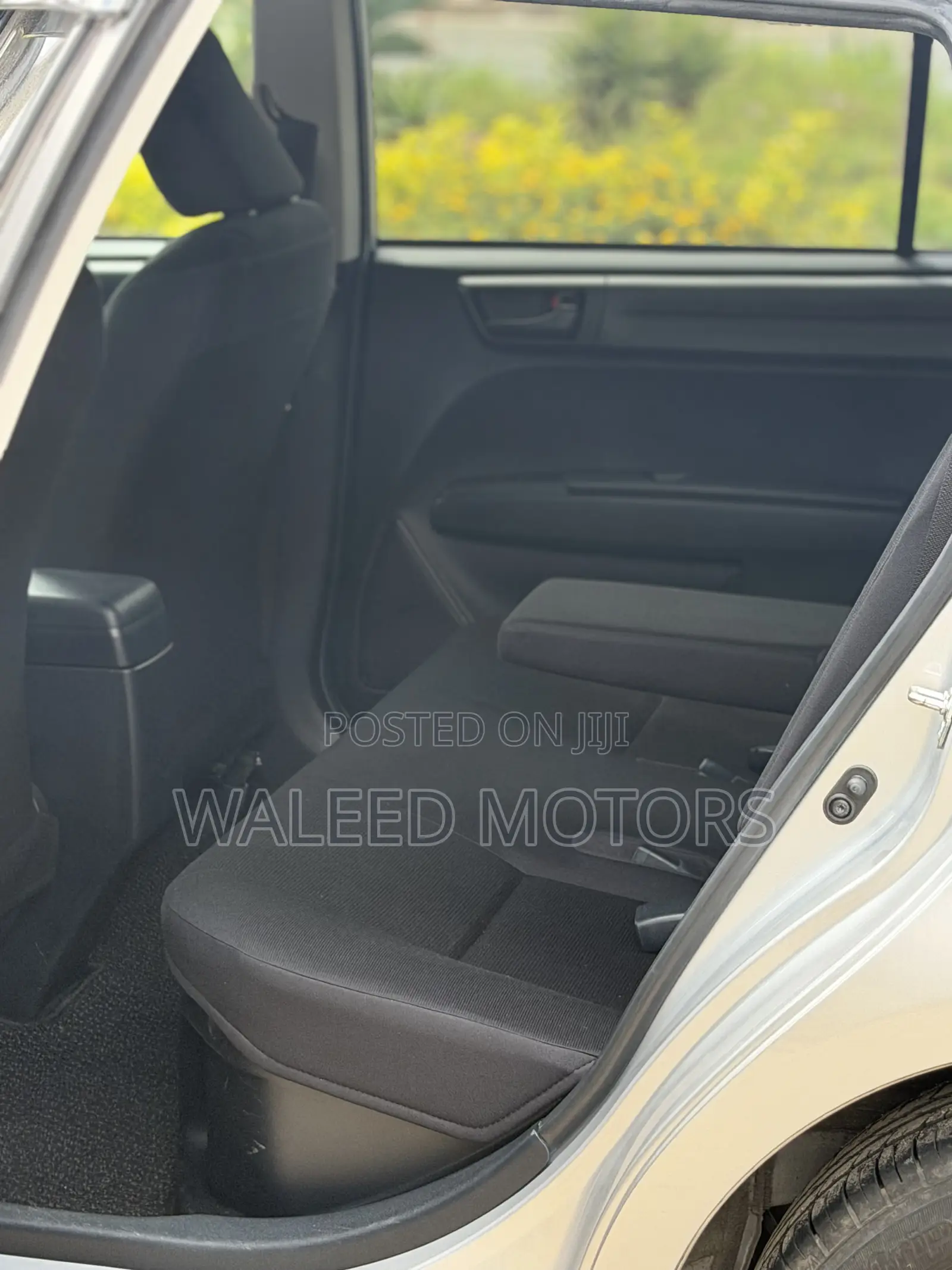 Toyota Corolla Fielder 2020 Silver