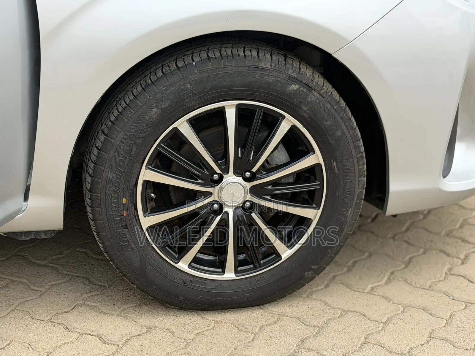 Toyota Corolla Fielder 2020 Silver