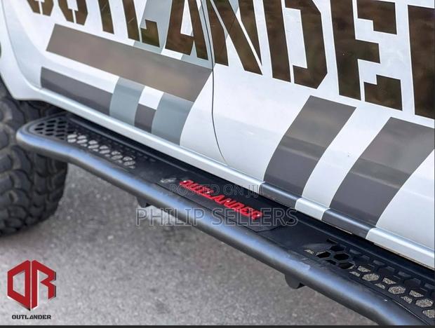 Heavy-Duty Aluminium Sidesteps for Pickup - thumbnail 2