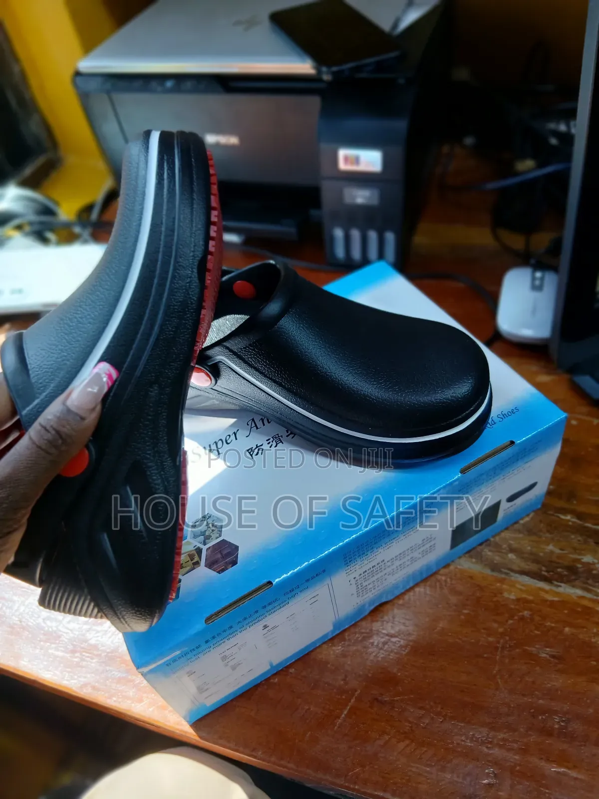 Comfortable Nonslip Black Croc