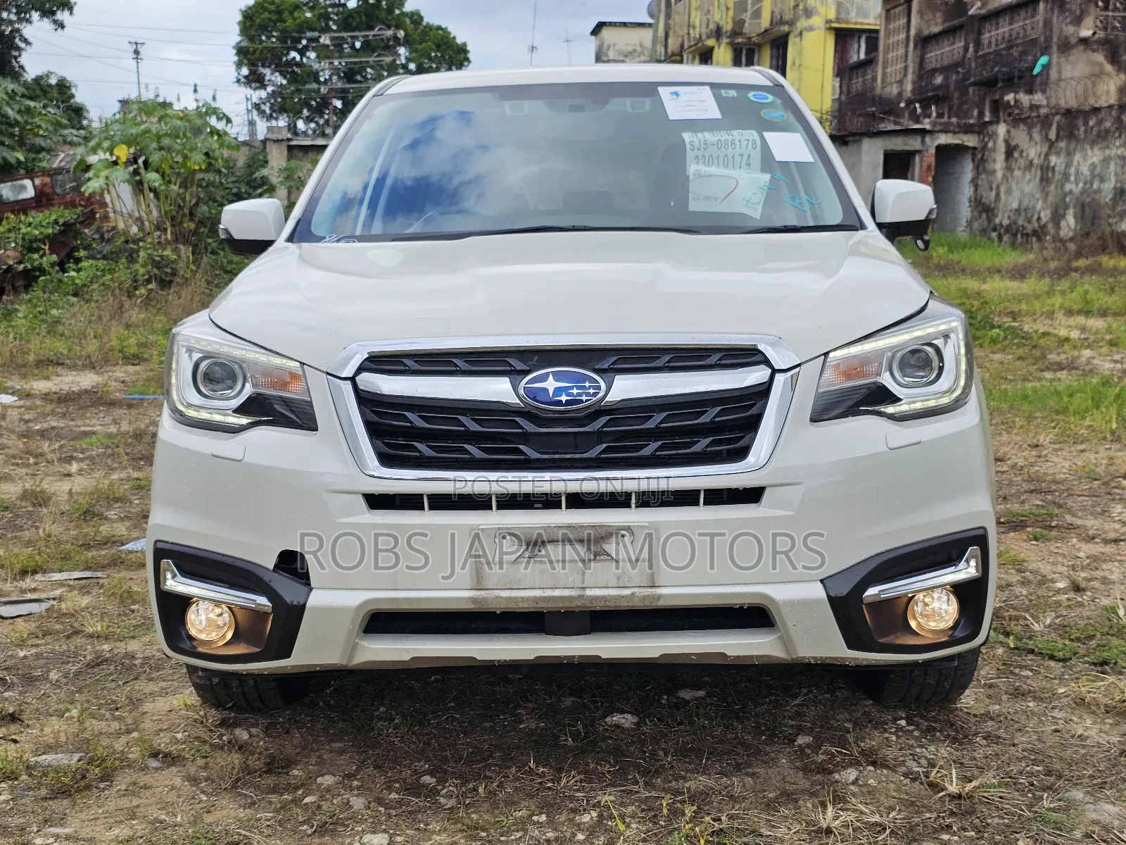 Subaru Forester 2.5i Limited AWD 2018 White