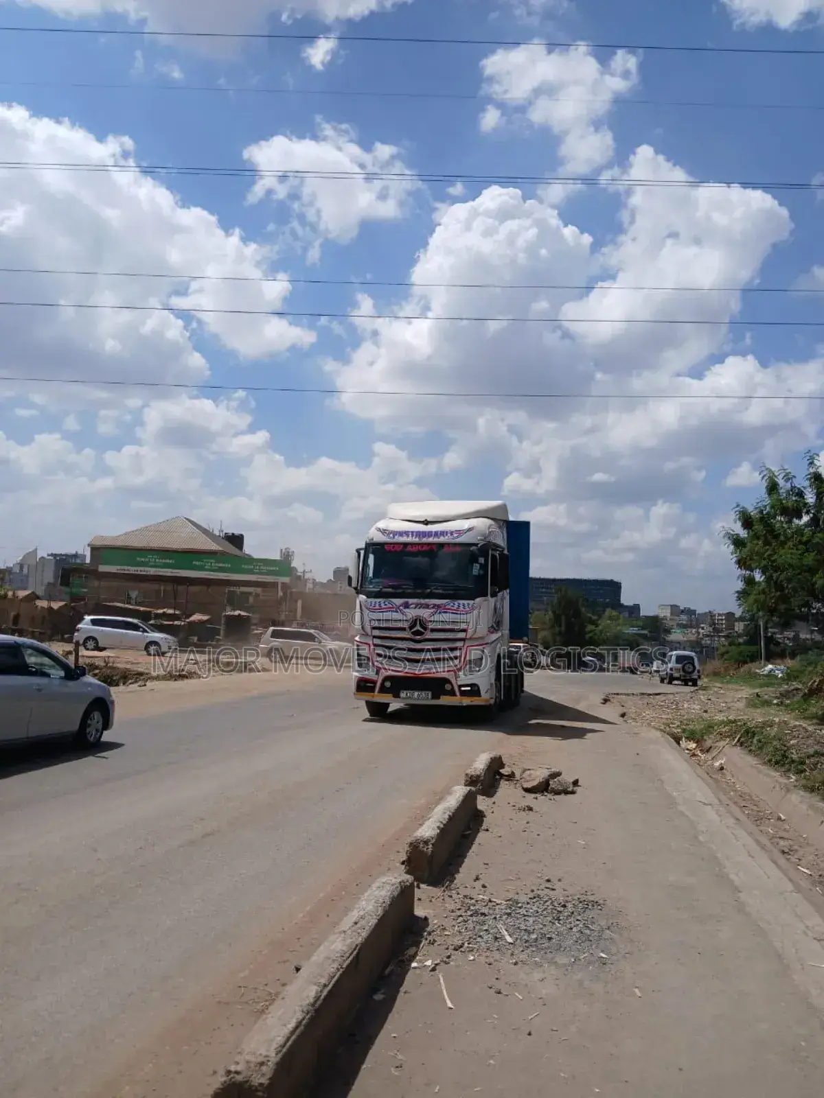Trailers for Logistics and Errands Services Are Readily Available