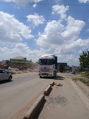 Trailers for Logistics and Errands Services Are Readily Available
