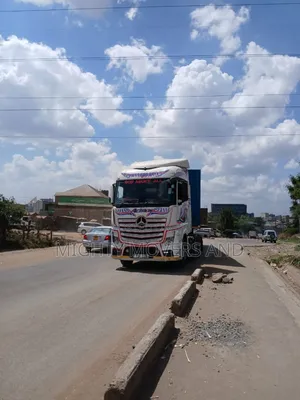 Trailers for Logistics and Errands Services Are Readily Available