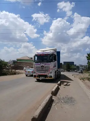Trailers for Logistics and Errands Services Are Readily Available