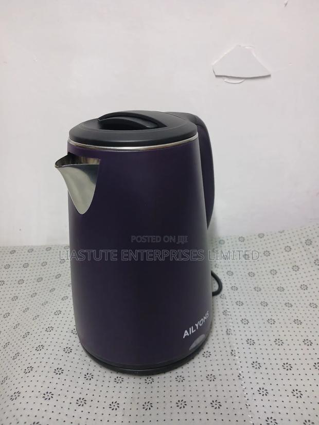Ailyons 2.2l Stainless Steel Cordless Kettle