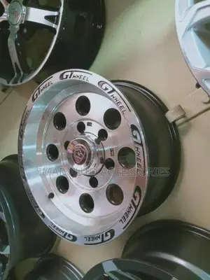 16 Inch Silver Alloy Rims – Heavy-Duty Stylish Performance