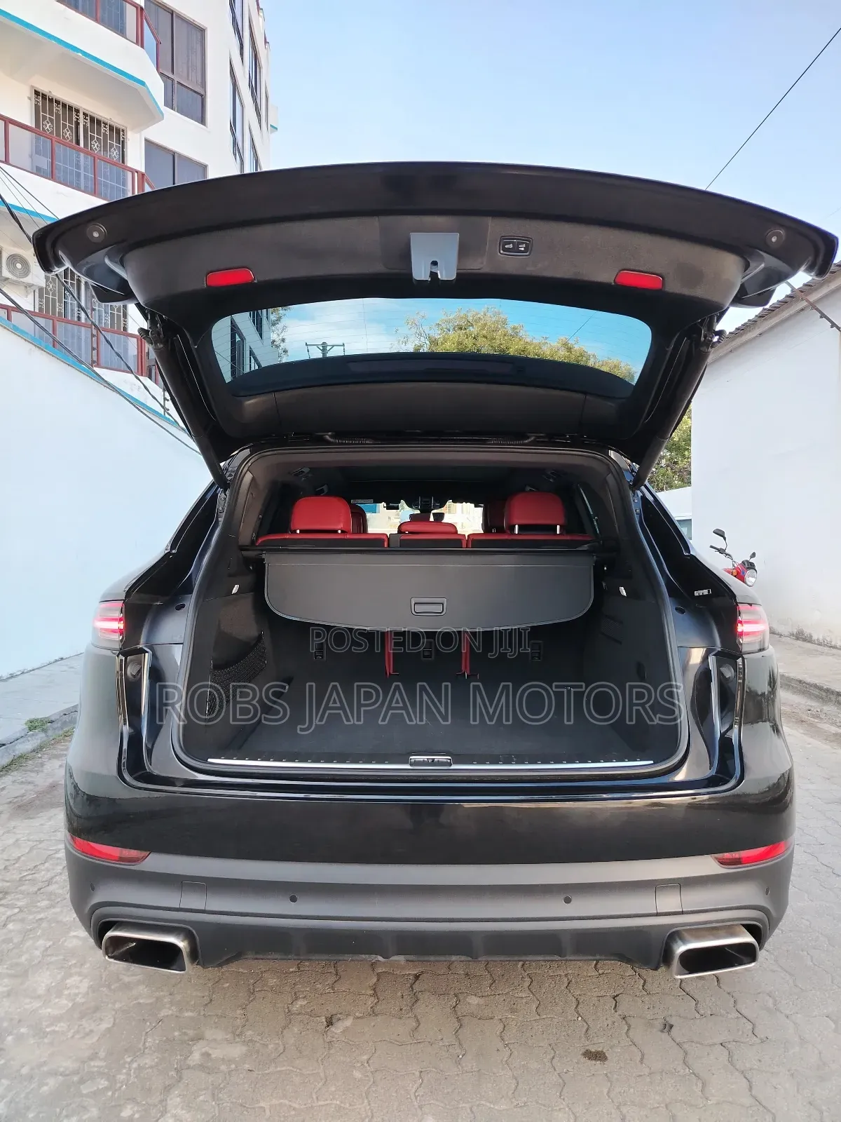 Porsche Cayenne Base AWD 2019 Matt Black