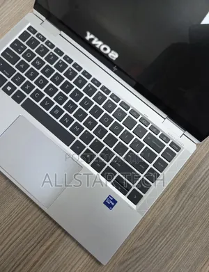 Laptop HP EliteBook 1040 G8 16GB Intel Core i7 SSD 512GB