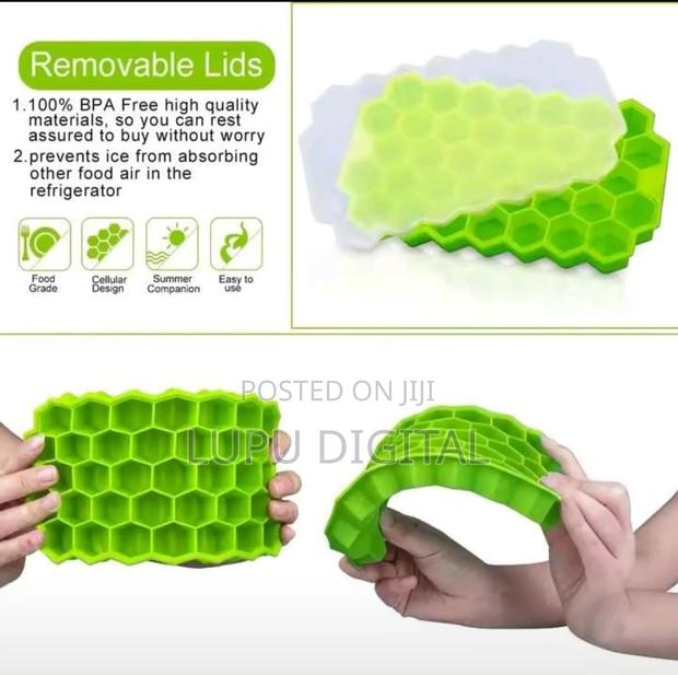 Silicone Ice Cube Makers - thumbnail 2