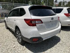 Subaru Outback 2.5i Limited AWD 2018 White