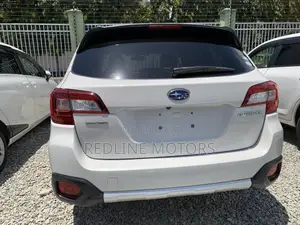 Subaru Outback 2.5i Limited AWD 2018 White
