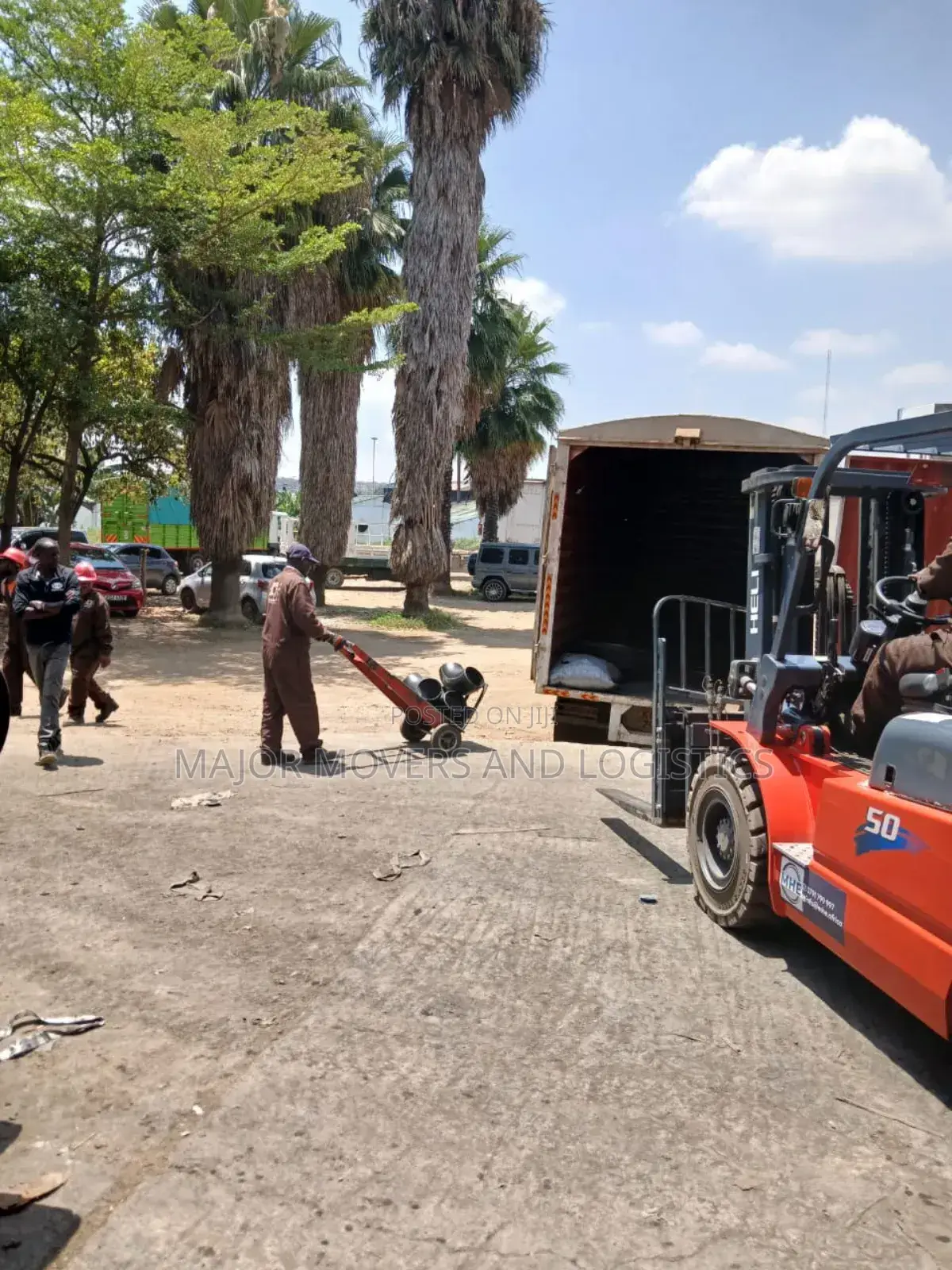 Trailers for Transport and Logistics Are All Accessible