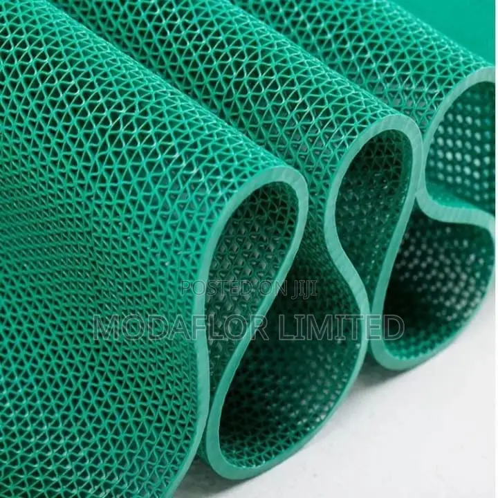 Anti-Slip PVC Drainage Mats – Hygienic Safe for Pools, Bathrooms