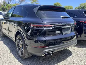 Porsche Cayenne Coupe AWD 2021 Black