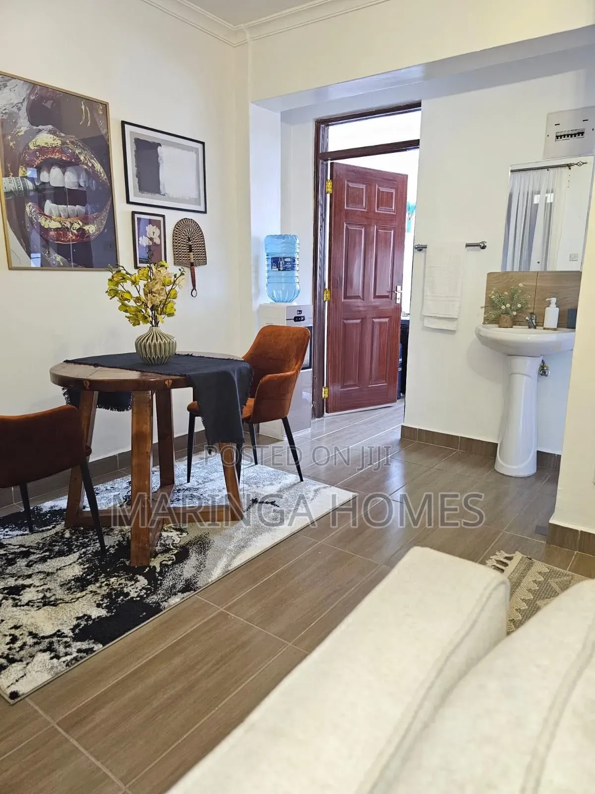 Spacious 1 Bedroom Airbnb in Ruaka – Fully Furnished Stylish