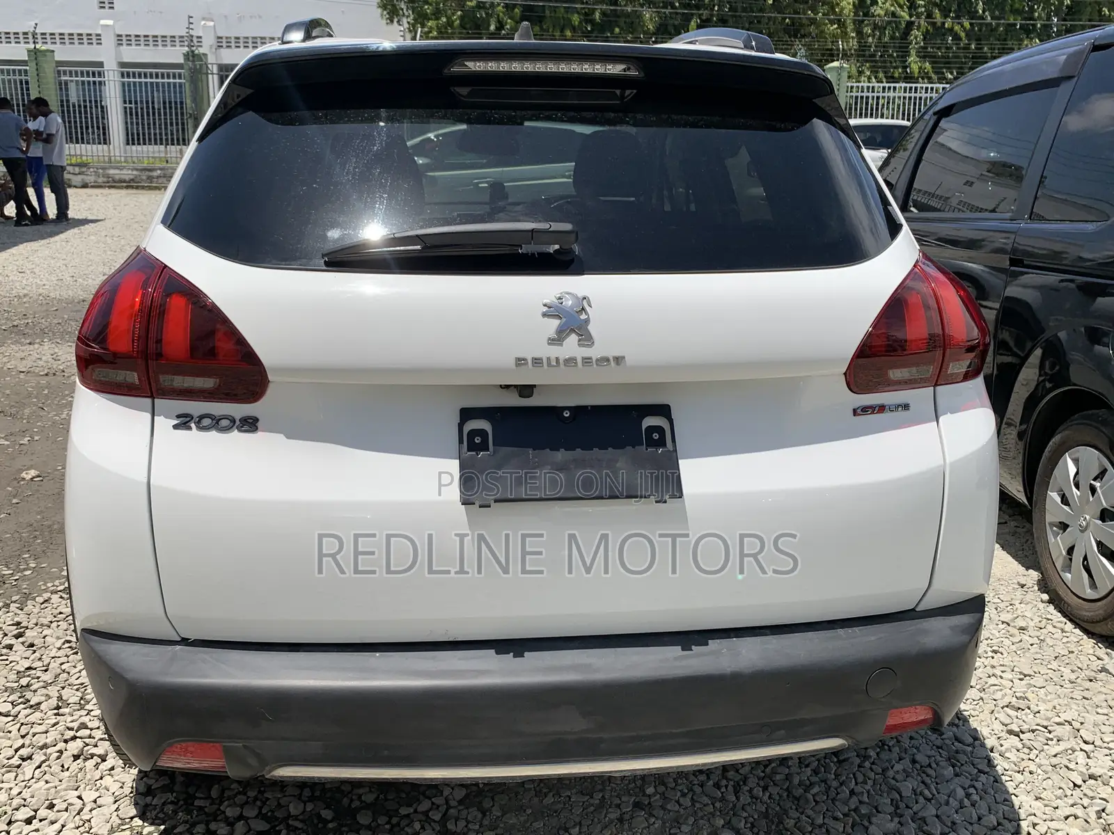 Peugeot 2008 1.2 PureTech (130 Hp) 2018 White