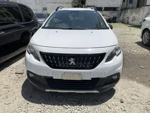 Peugeot 2008 1.2 PureTech (130 Hp) 2018 White