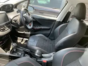 Peugeot 2008 1.2 PureTech (130 Hp) 2018 White