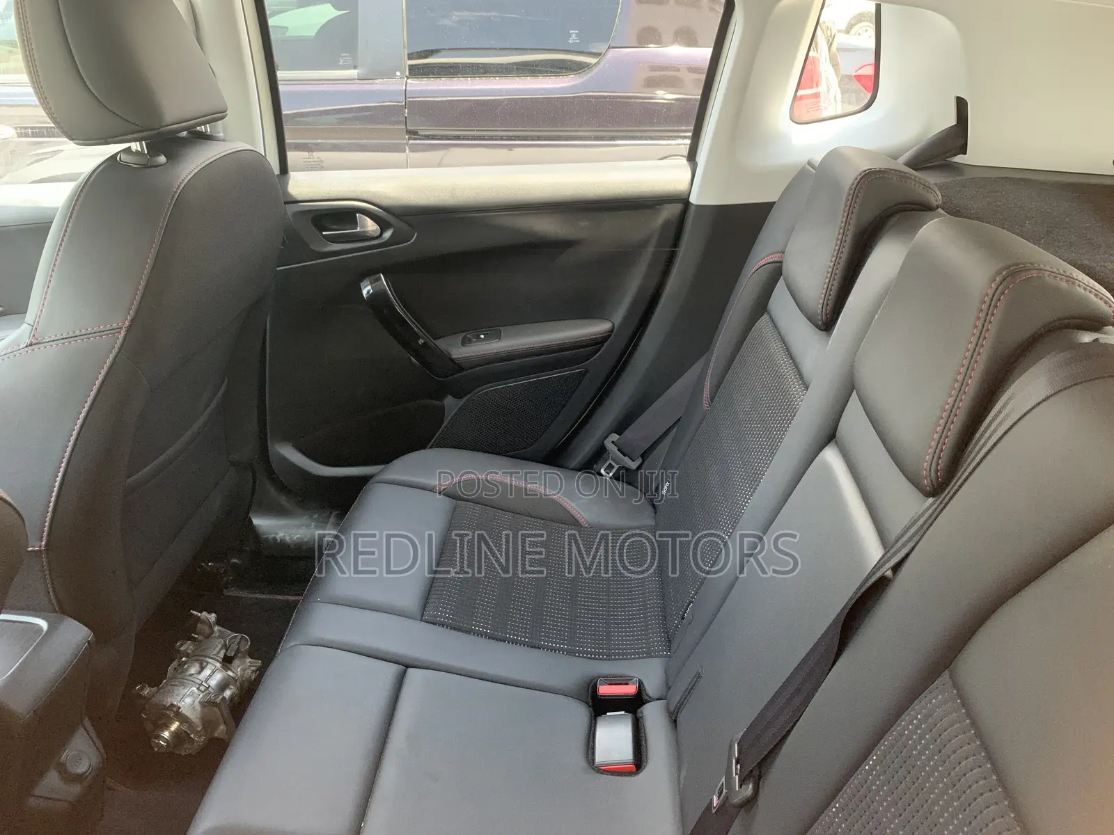 Peugeot 2008 1.2 PureTech (130 Hp) 2018 White